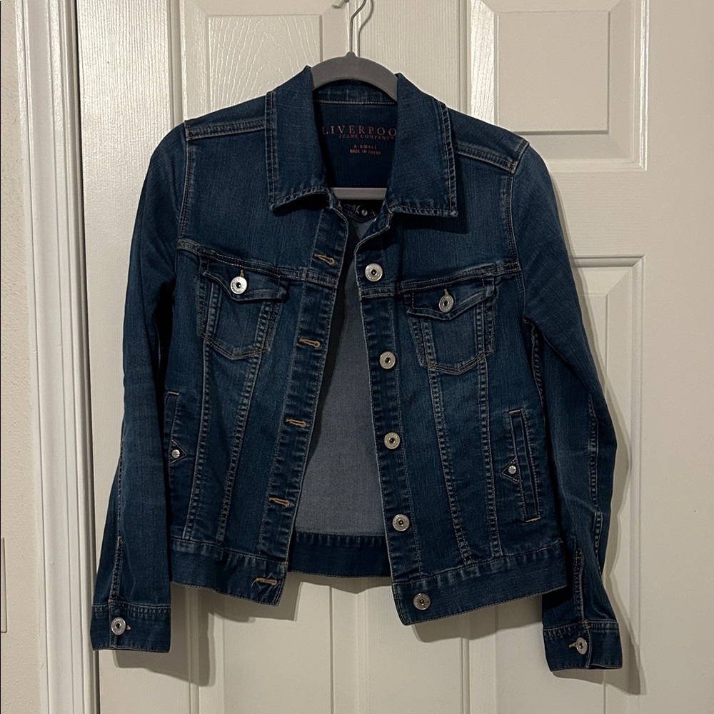 EUC Liverpool Jean Jacket w/ inside pocket John Lennon & Paul McCartney message